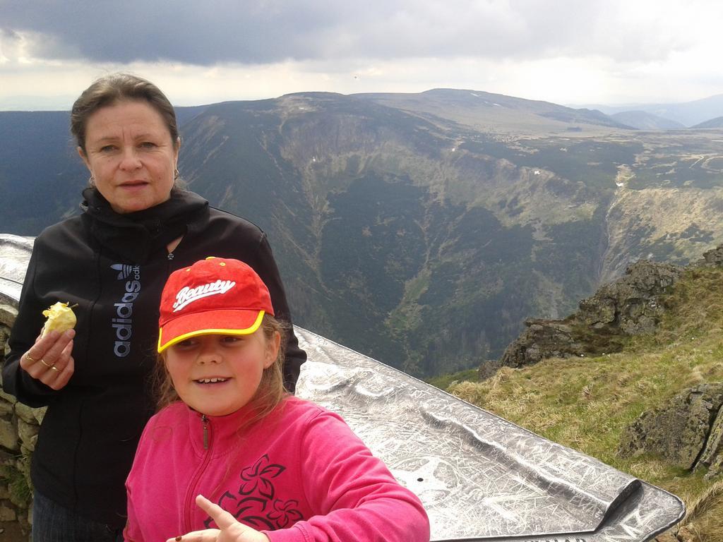 Wellness Pension Iveta Žacléř Esterno foto